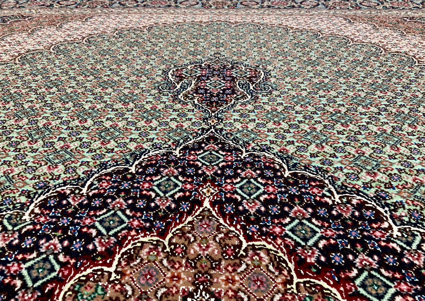 タブリーズ  アブドラーヒ工房 216cm x 155cm PS10362