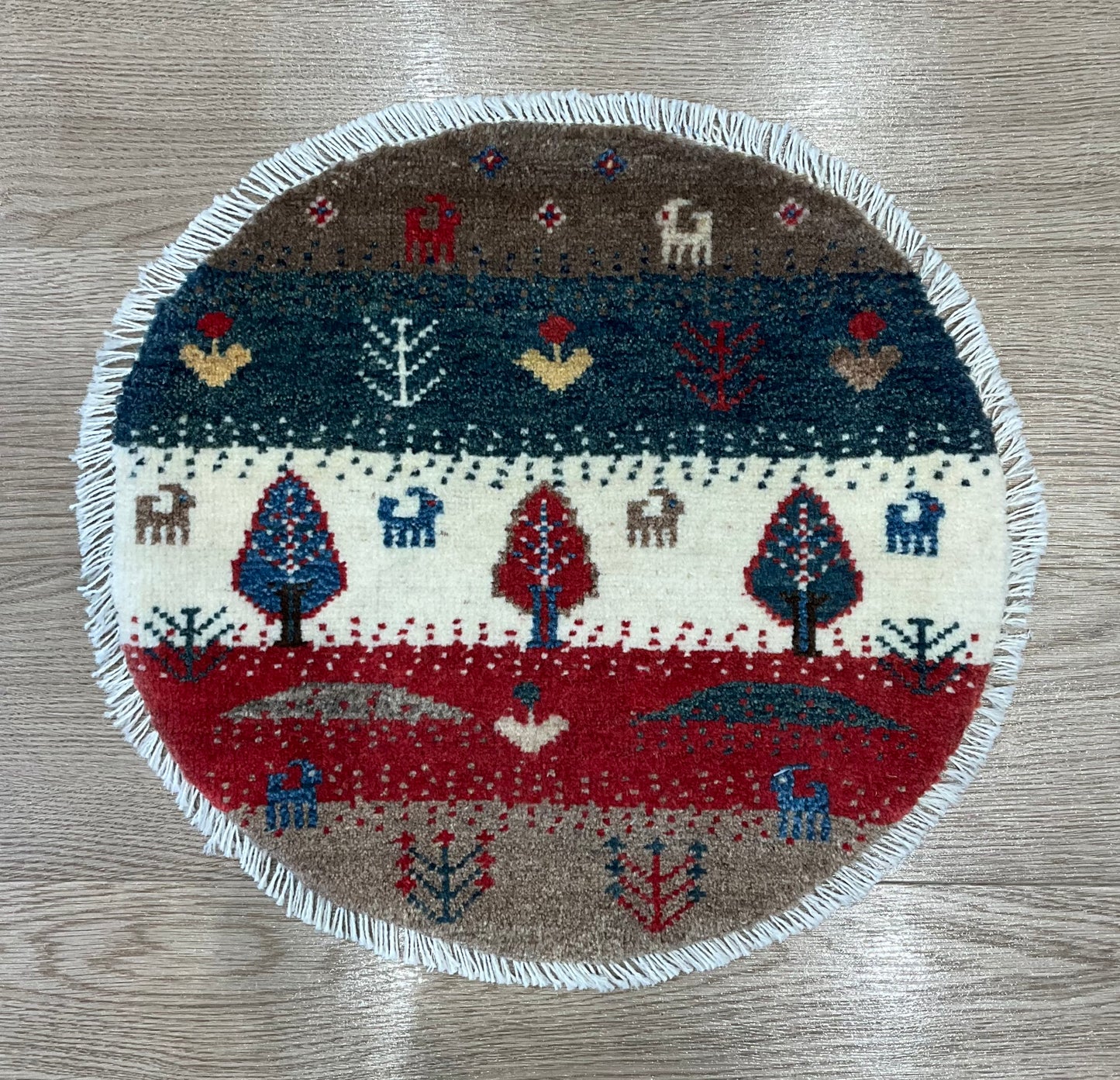 ギャッベ アマレバフト 43cm x 41cm AJ23565