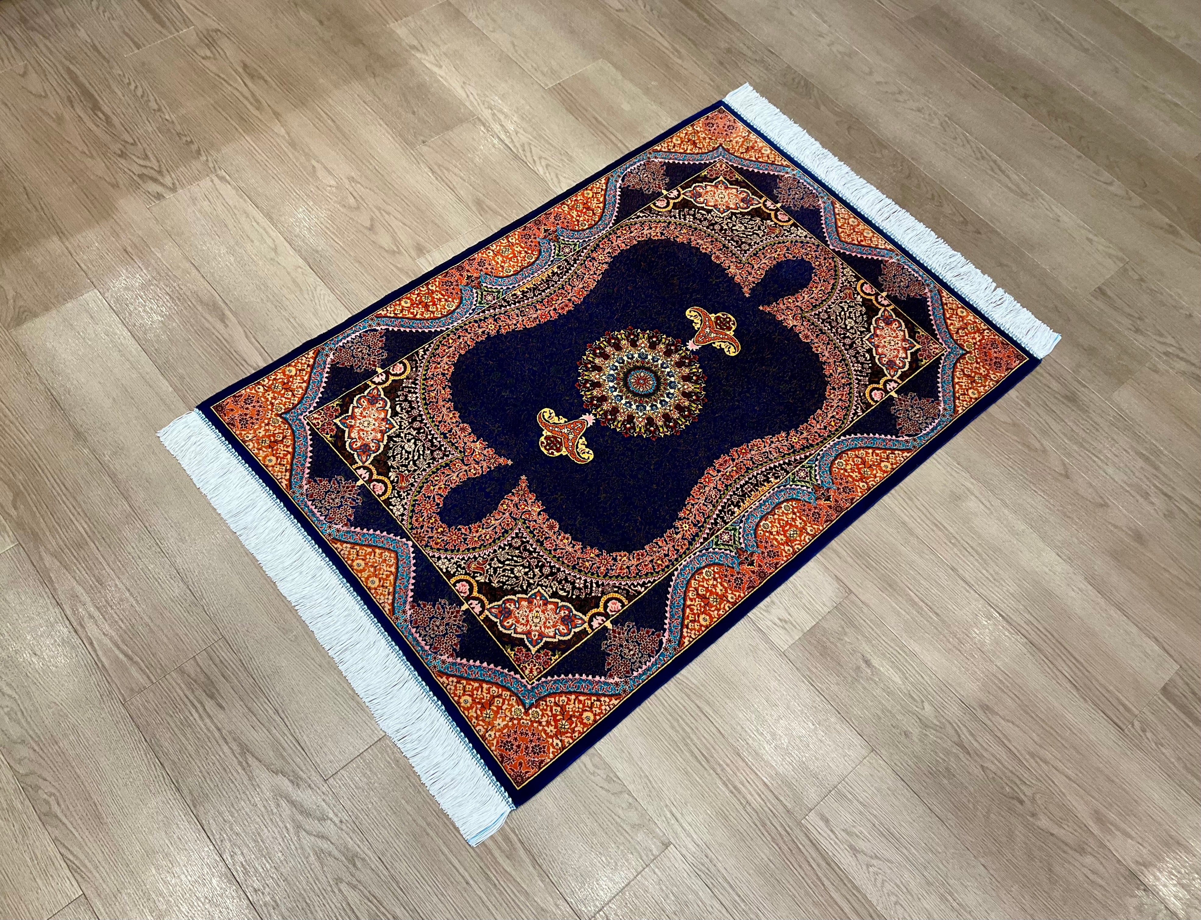 ペルシャンシルク 120cm x 80cm PS10448 – ペルシャ絨毯専門店