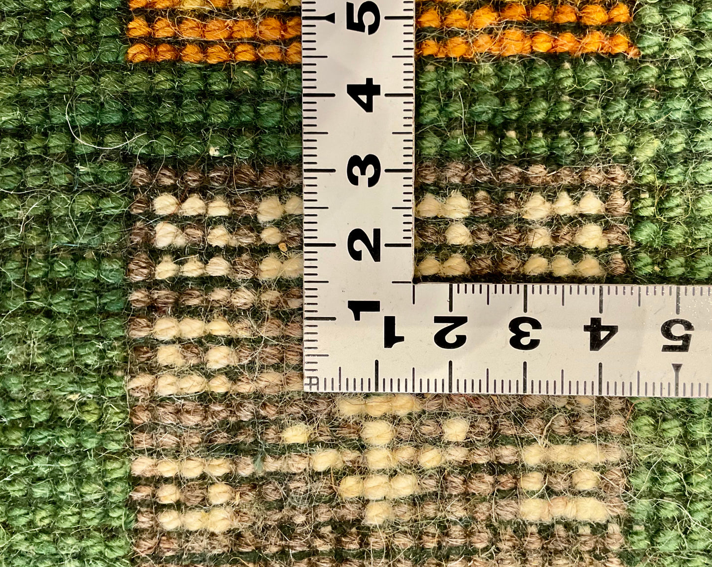 ギャッベ 43cm x 41cm Z968