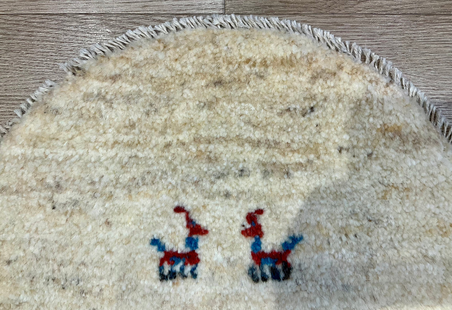 ギャッベ 41cm x 40cm T4457