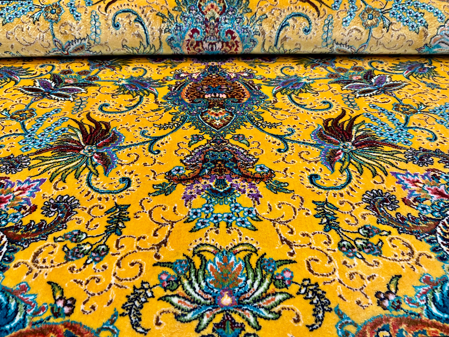 ペルシャンシルク 120cm x 80cm PS10435