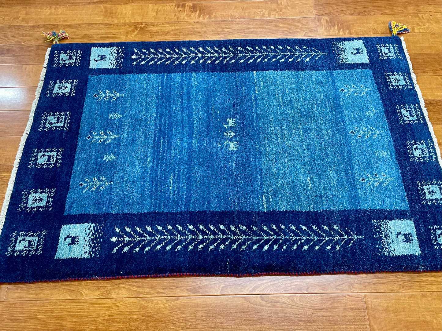 【オンライン限定】ギャッベ 125cm x 84cm RJ9899