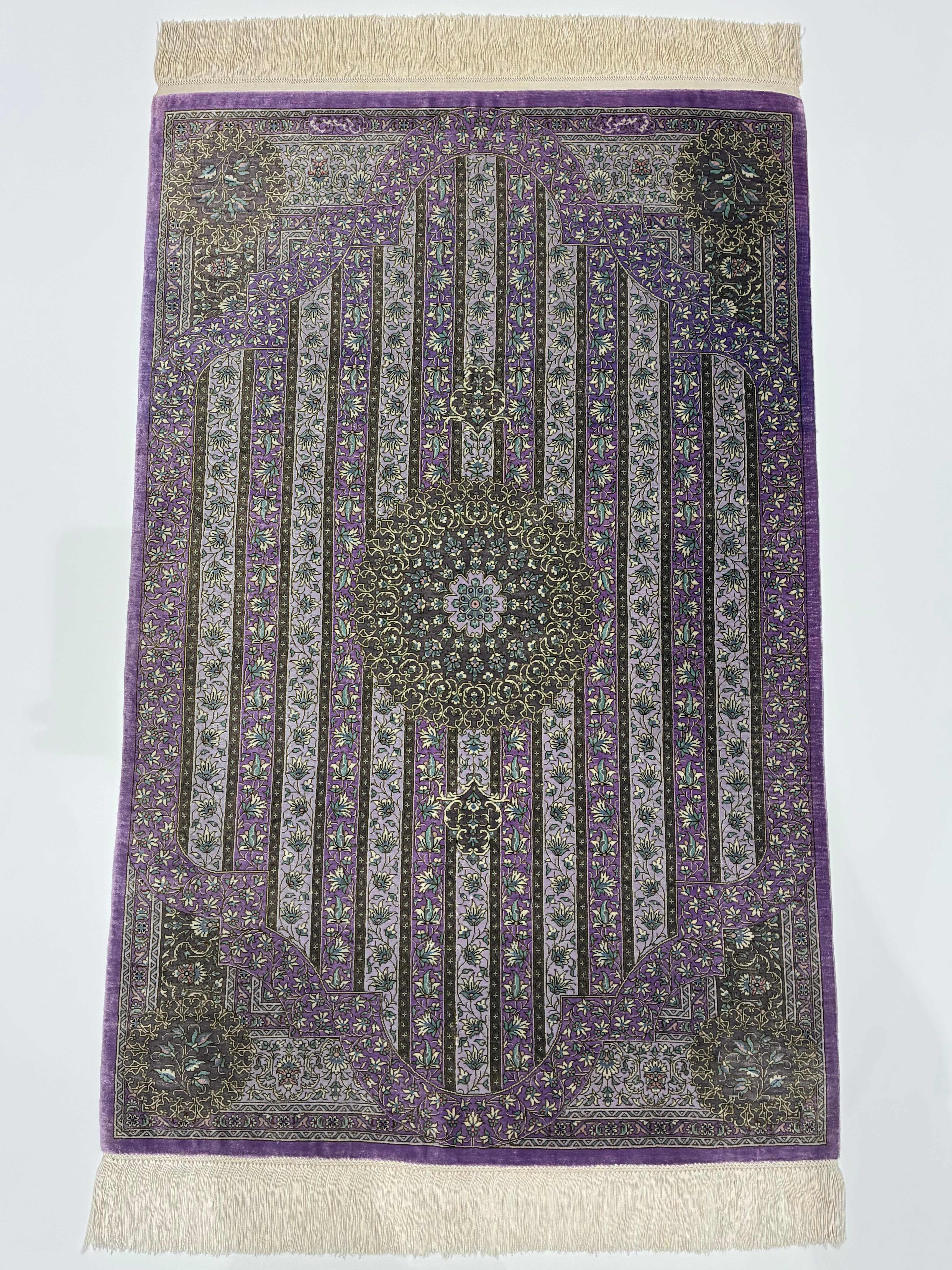 千葉店】クム マスミ工房 108cm x 70cm A21891 – ペルシャ絨毯専門店