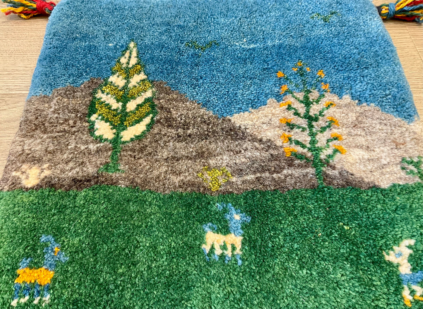ギャッベ 40cm x 40cm Z27