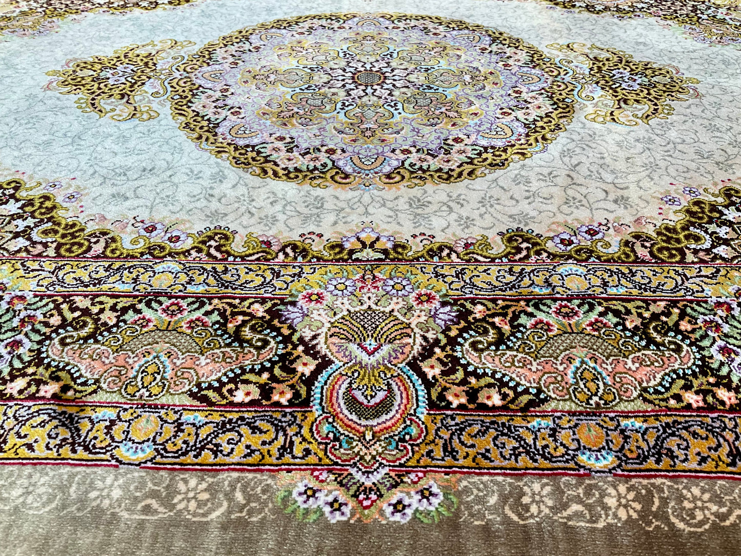 クム メイマリヤン工房 124cm x 82cm A22567