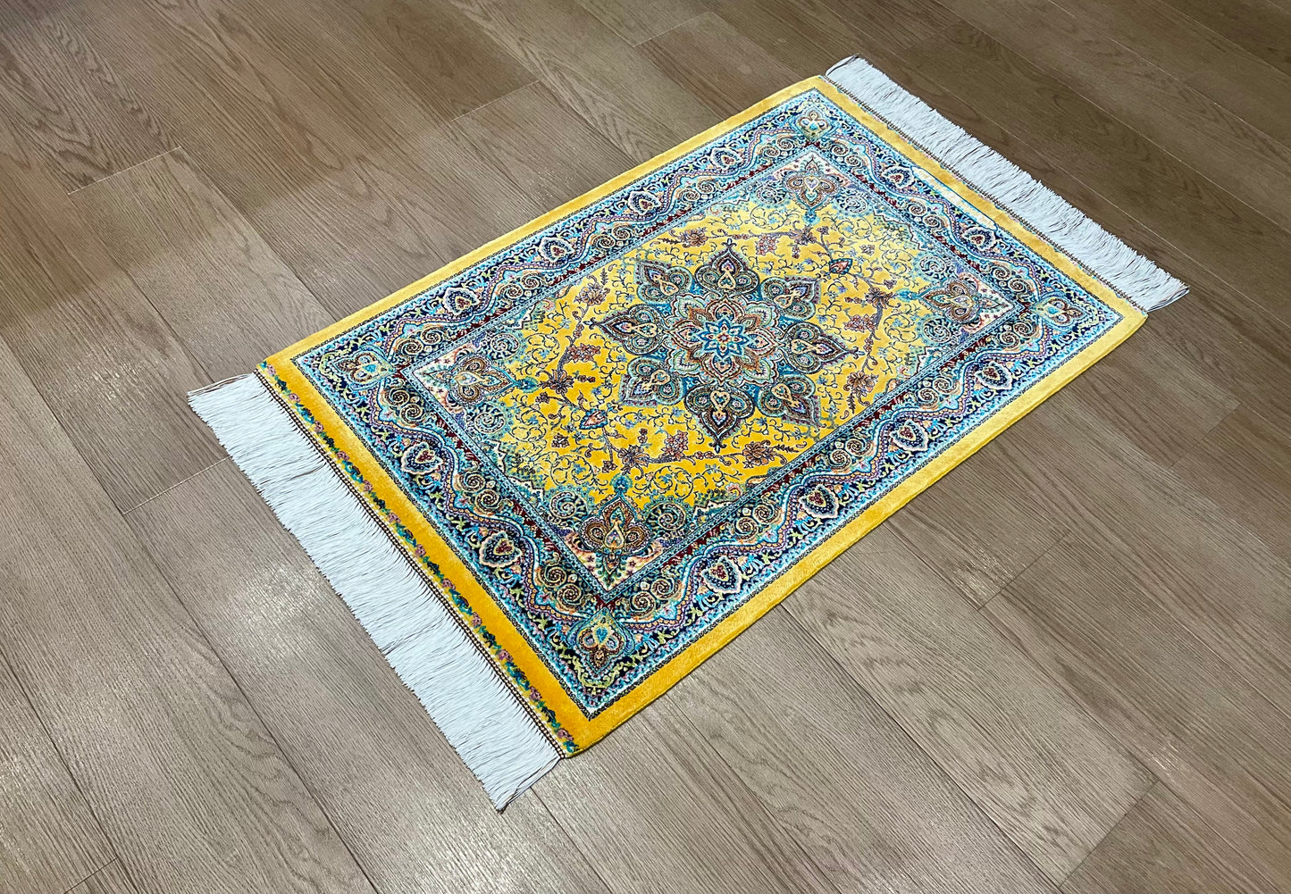 ペルシャンシルク 90cm x 60cm PS10940