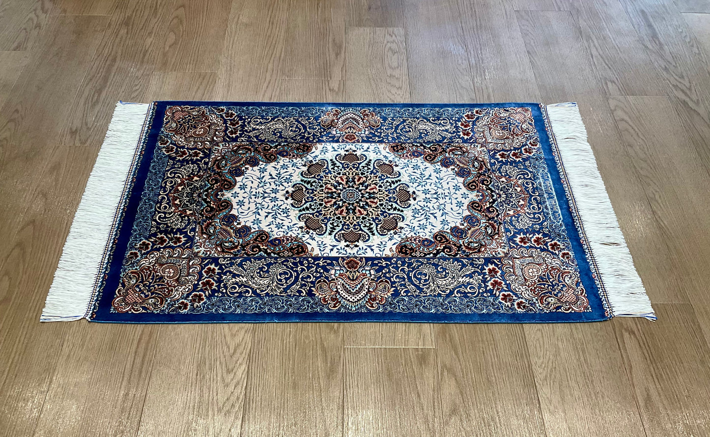 ペルシャンシルク 90cm x 60cm PS10942