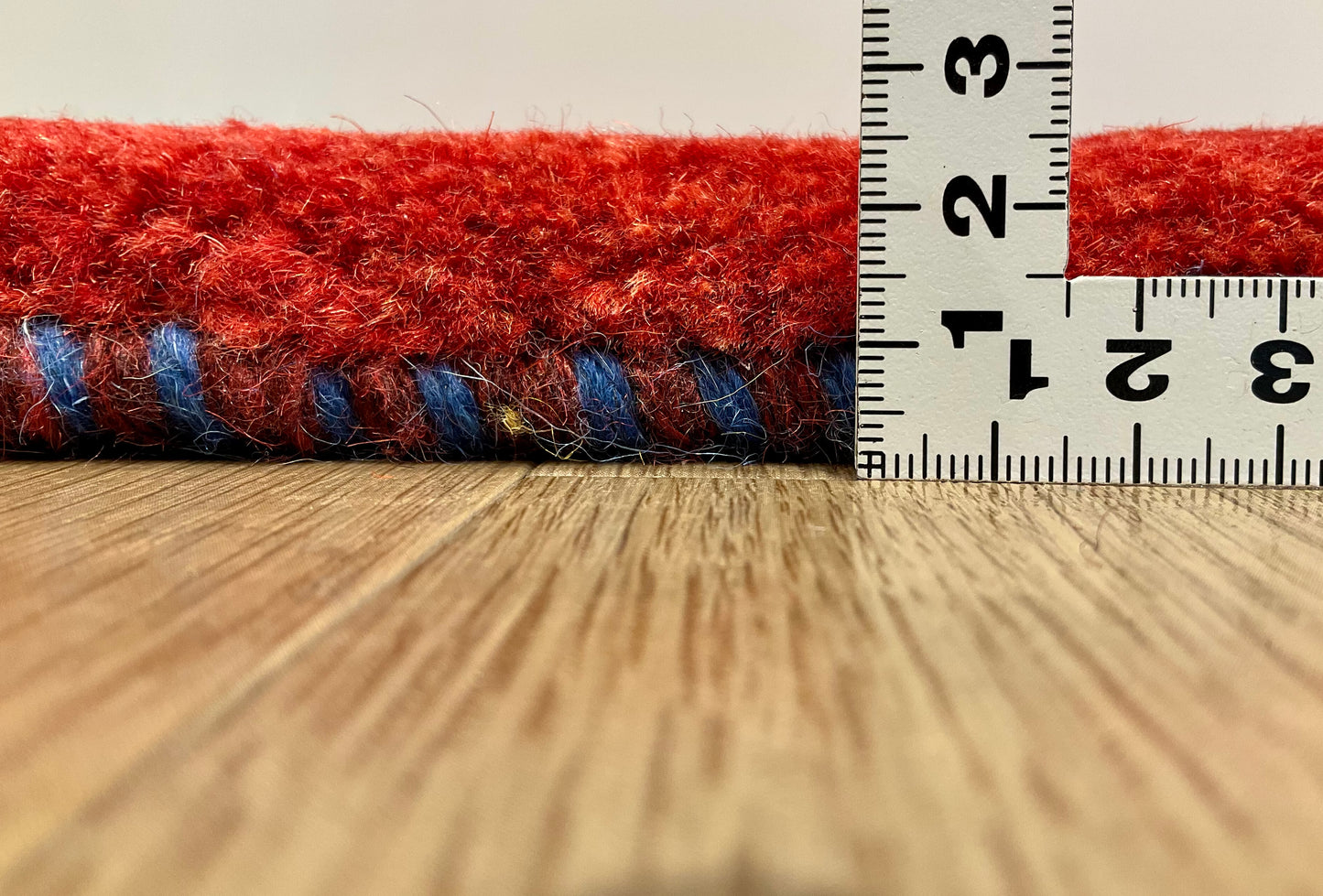 ギャッベ 42cm x 39cm Z568