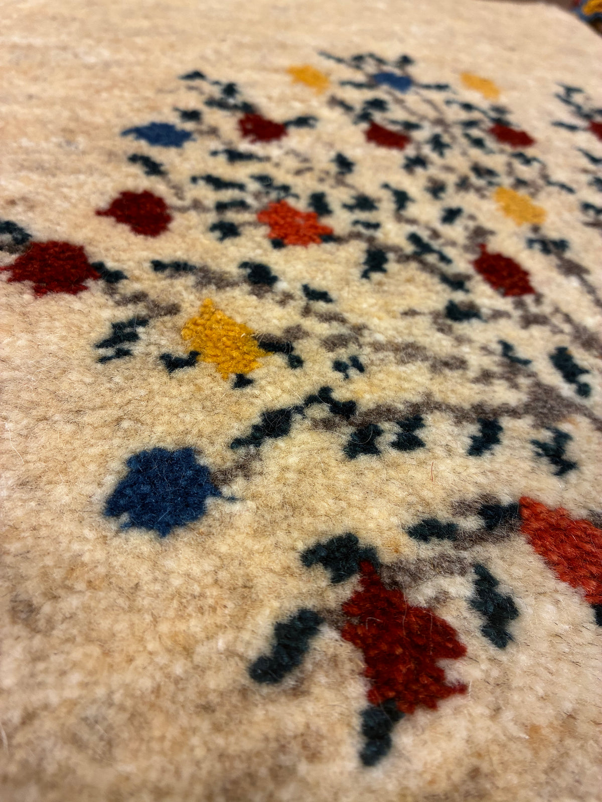 【千葉店】ギャッベ 58cm x 41cm NN19689