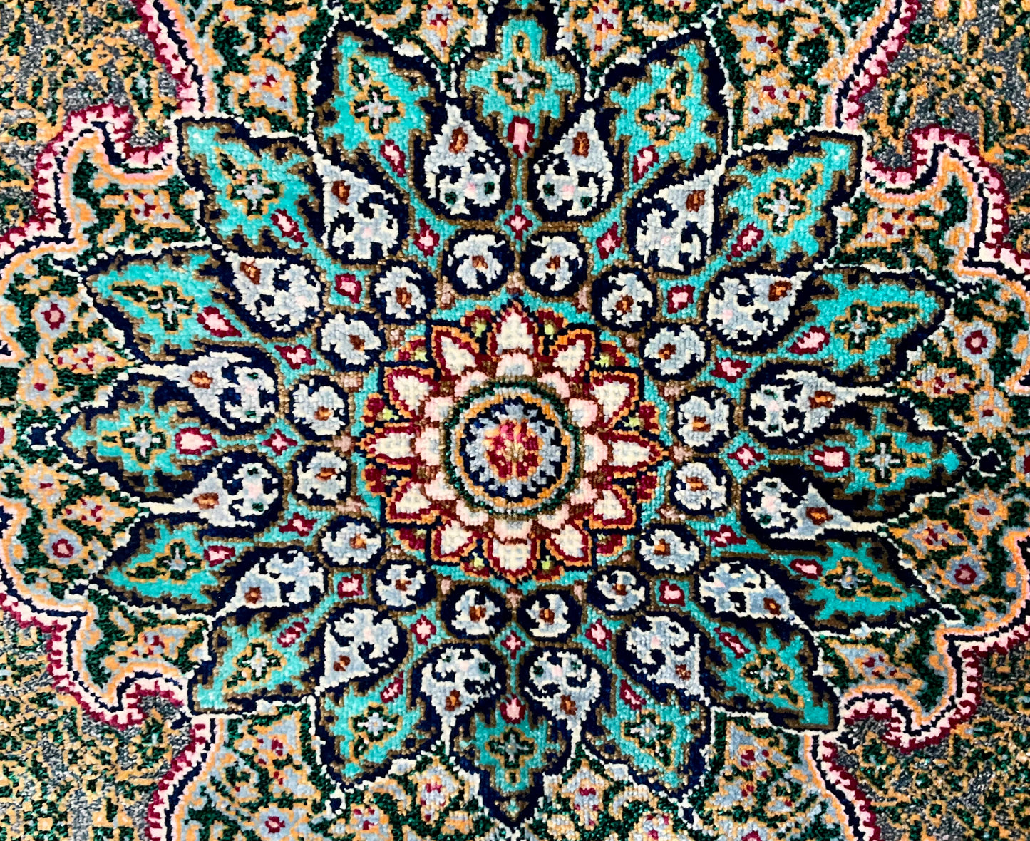 クム ジャムシーディ工房 160cm x 102cm JM248