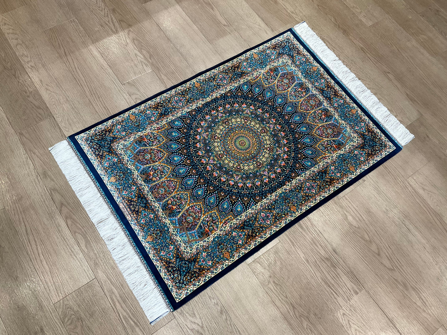 ペルシャンシルク 120cm x 80cm PS10494