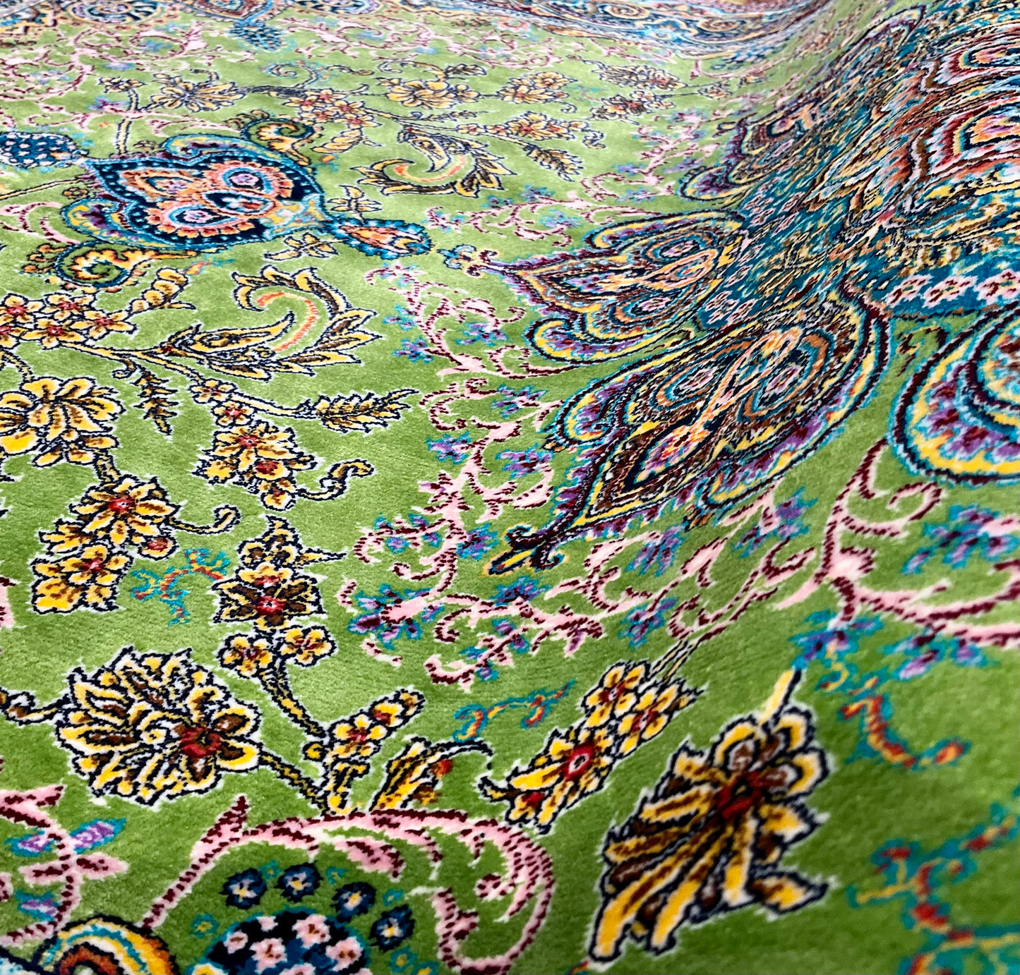 ペルシャンシルク 120cm x 80cm PS10693