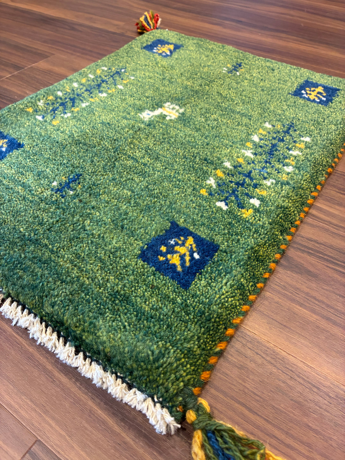 【千葉店】ギャッベ 55cm x 42cm NN17676