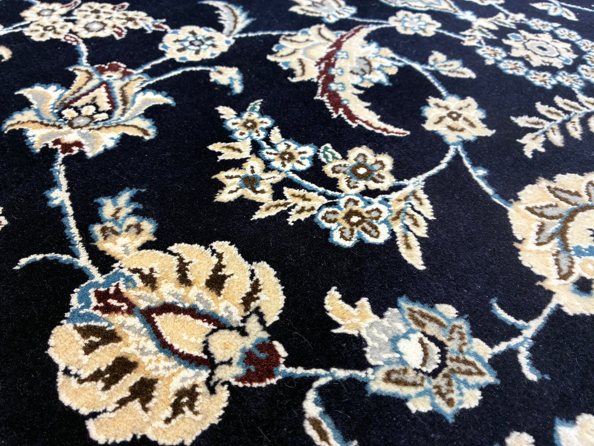 【千葉店】 ナイン 255cm x 197cm NT15149