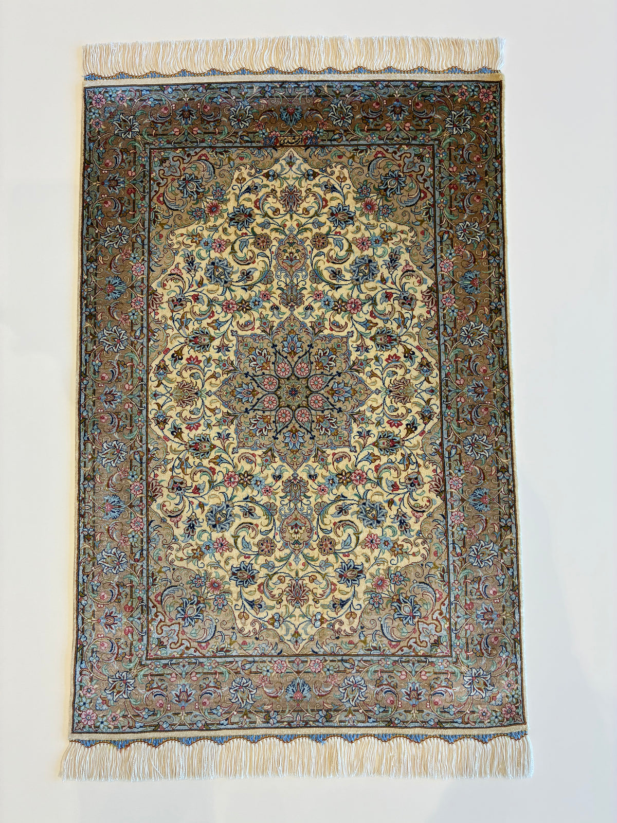【千葉店】カシャーンシルク アルシャディ工房 92cm x 60cm NT11325