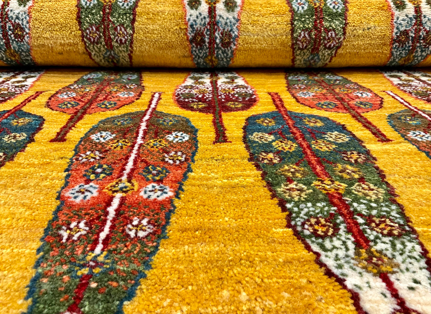 カシュクリギャッベ 202cm x 150cm RJ16043