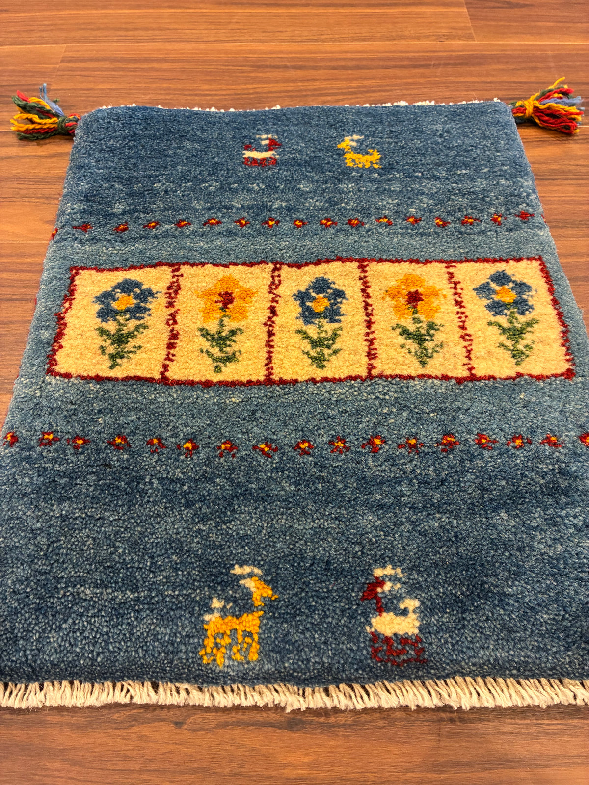 【千葉店】ギャッベ 50cm x 41cm NN20184