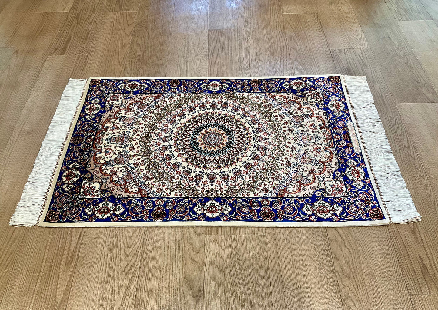 ペルシャンシルク 90cm x 60cm PS10561