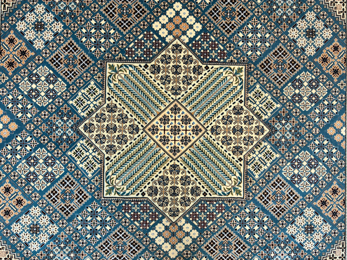 【千葉店】ナイン・シシラ 307cm x 207cm PS12518
