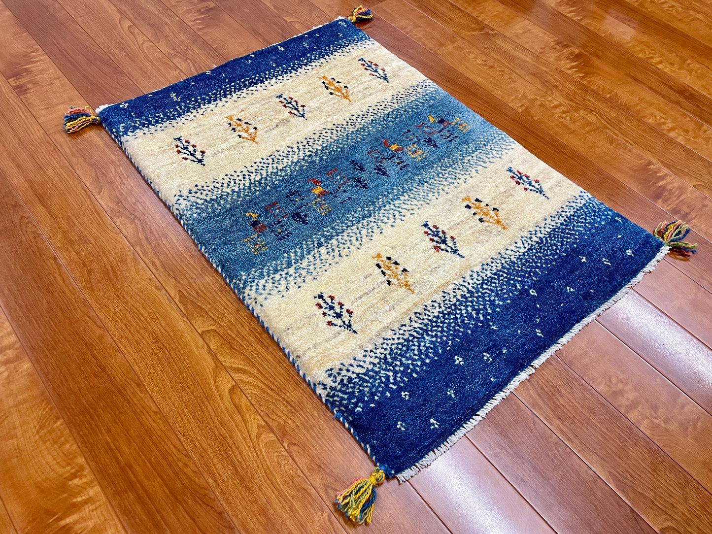 【オンライン限定】ギャッベ 90cm x 63cm RJ5944
