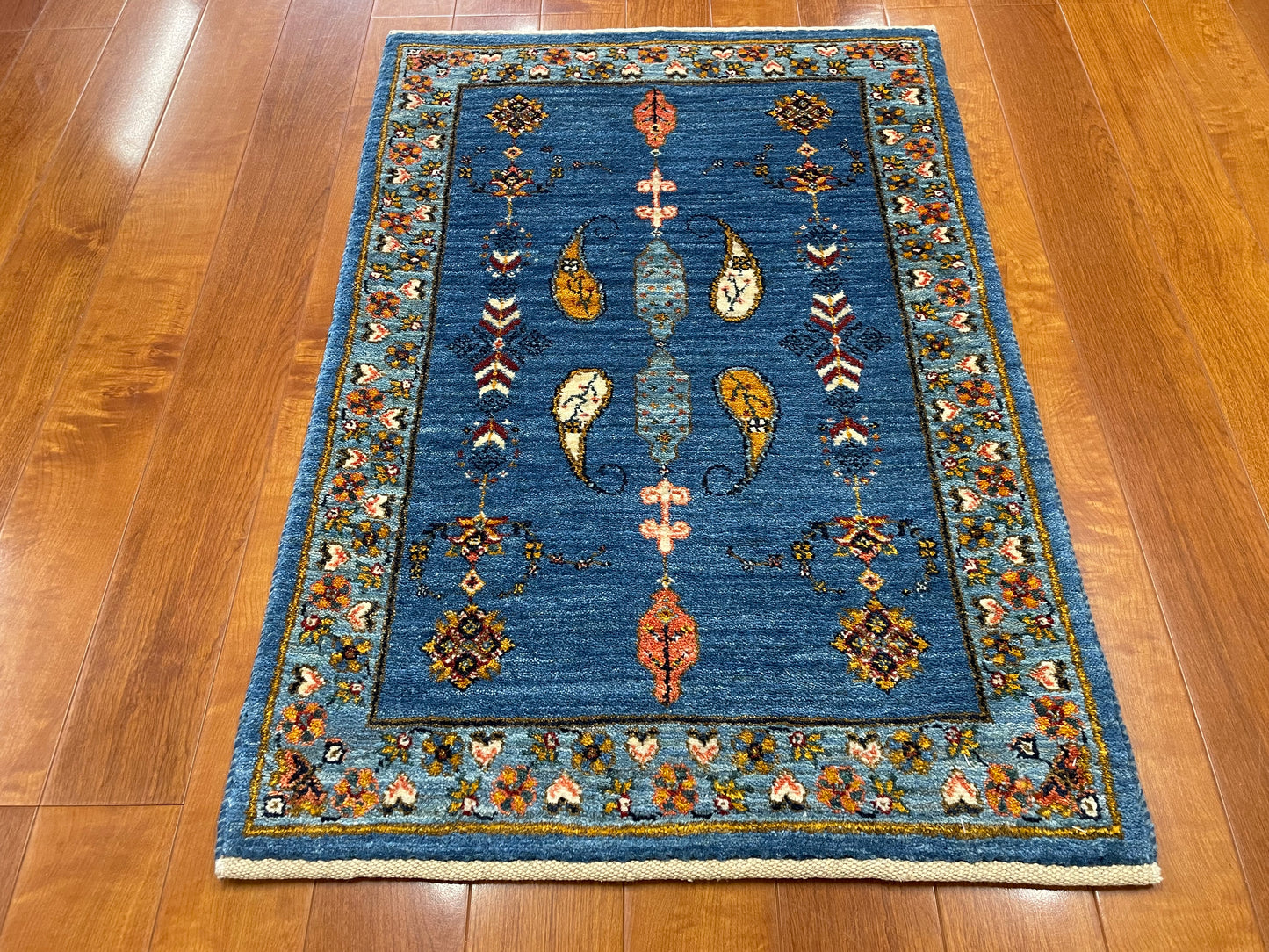 【オンライン限定】カシュクリギャッベ 90cm x 62cm RJ17293