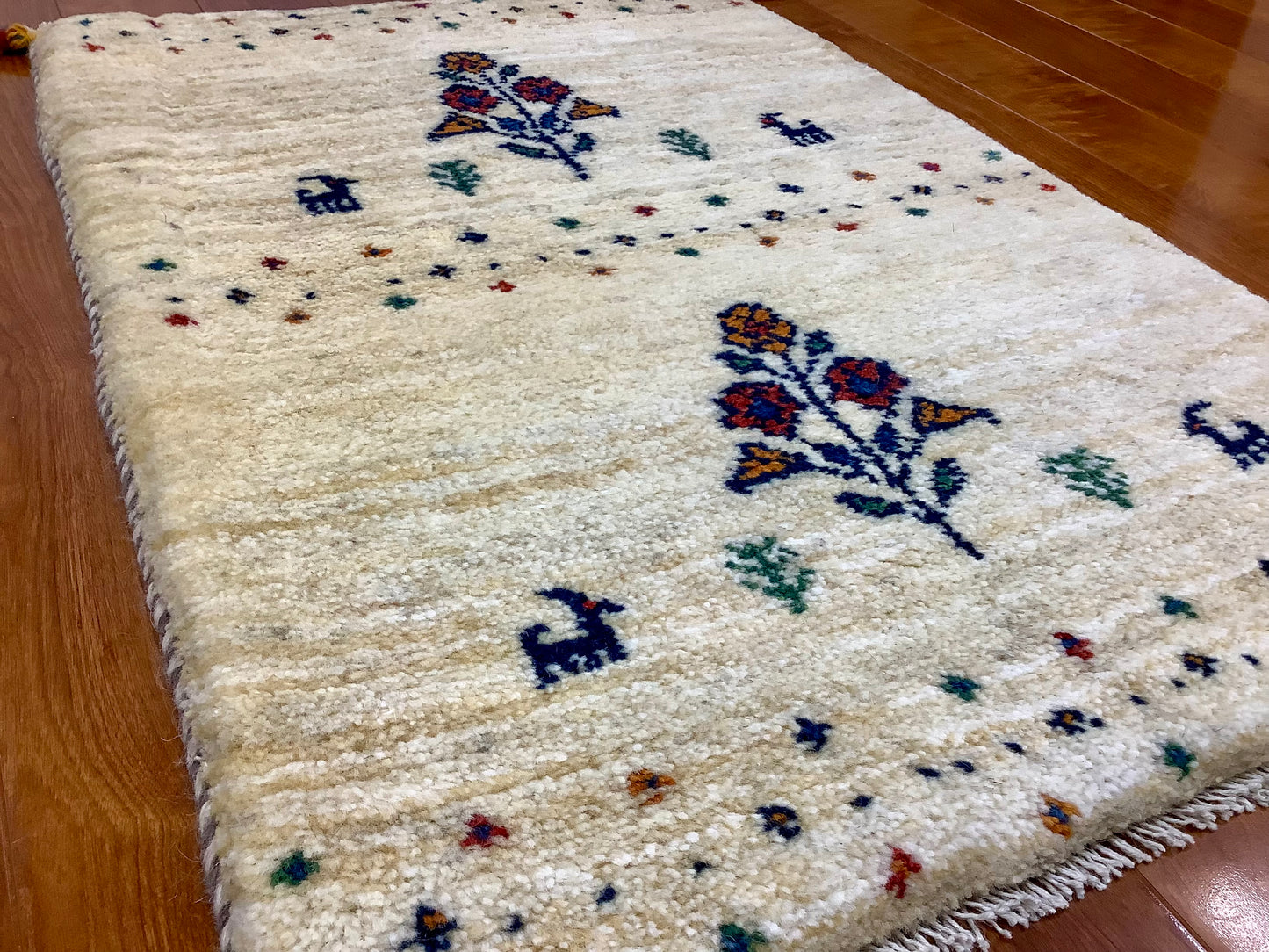 【オンライン限定】ギャッベ 85cm x 58cm RJ14220