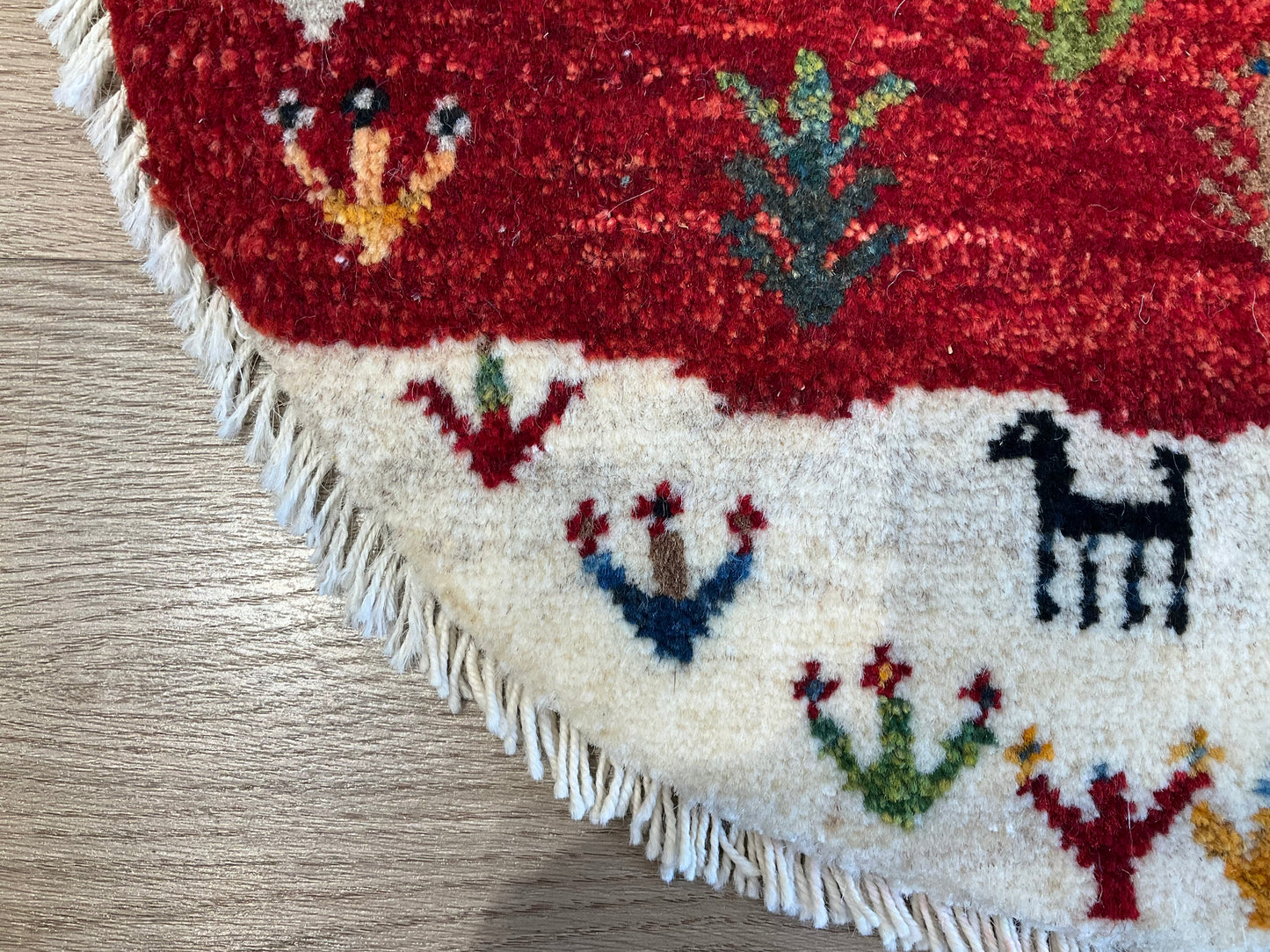 ギャッベ アマレバフト 40cm x 39cm AJ23585