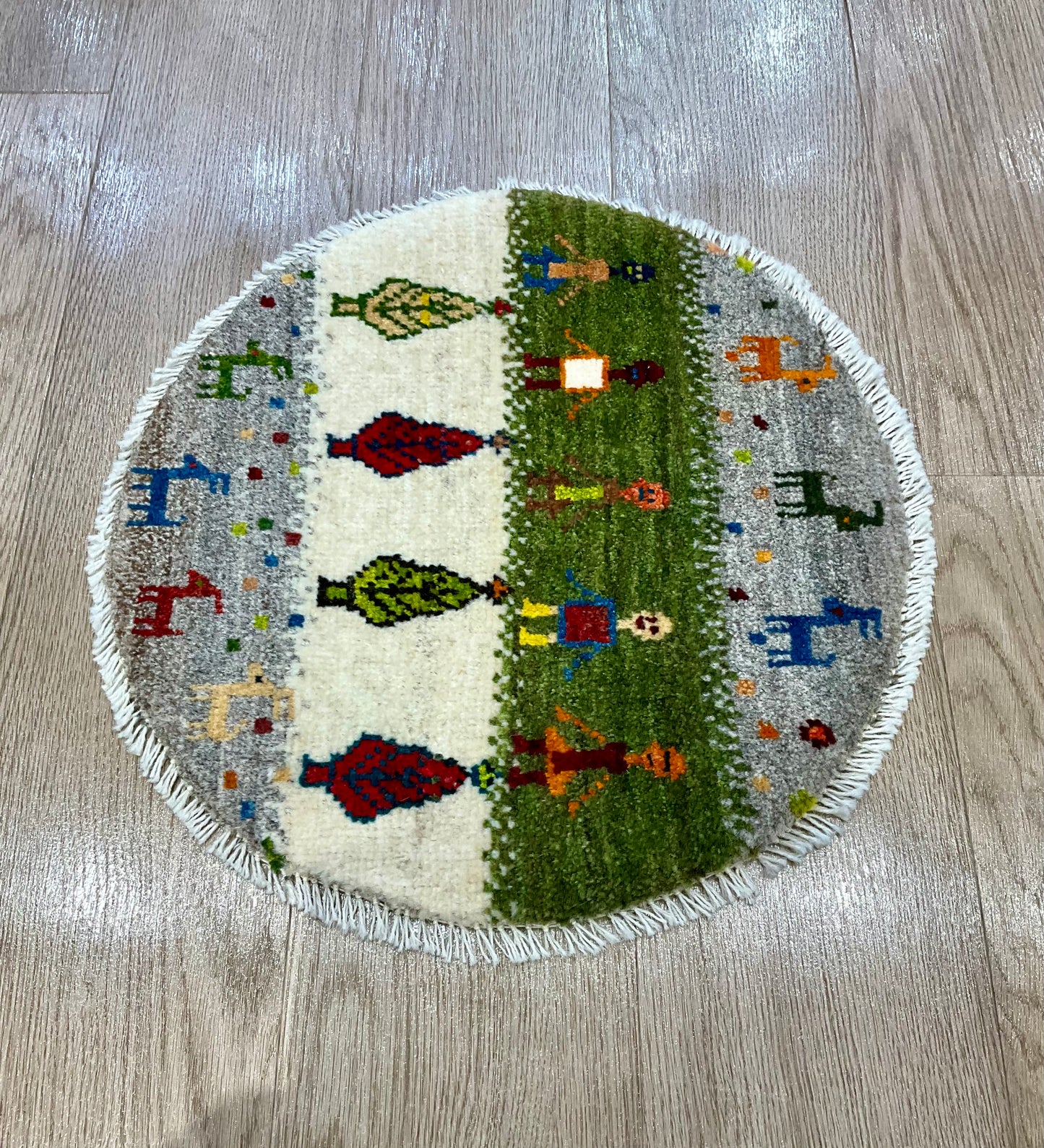 ギャッベ アマレバフト 41cm x 40cm AJ23498