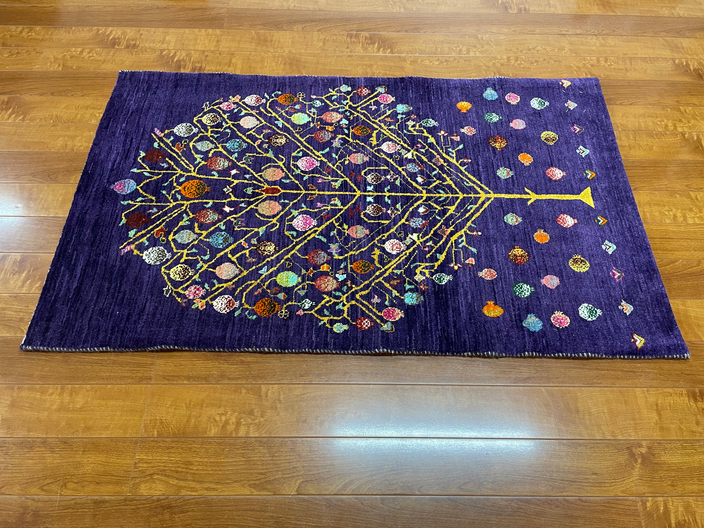 【オンライン限定】カシュクリギャッベ 134cm x 84cm RJ15639