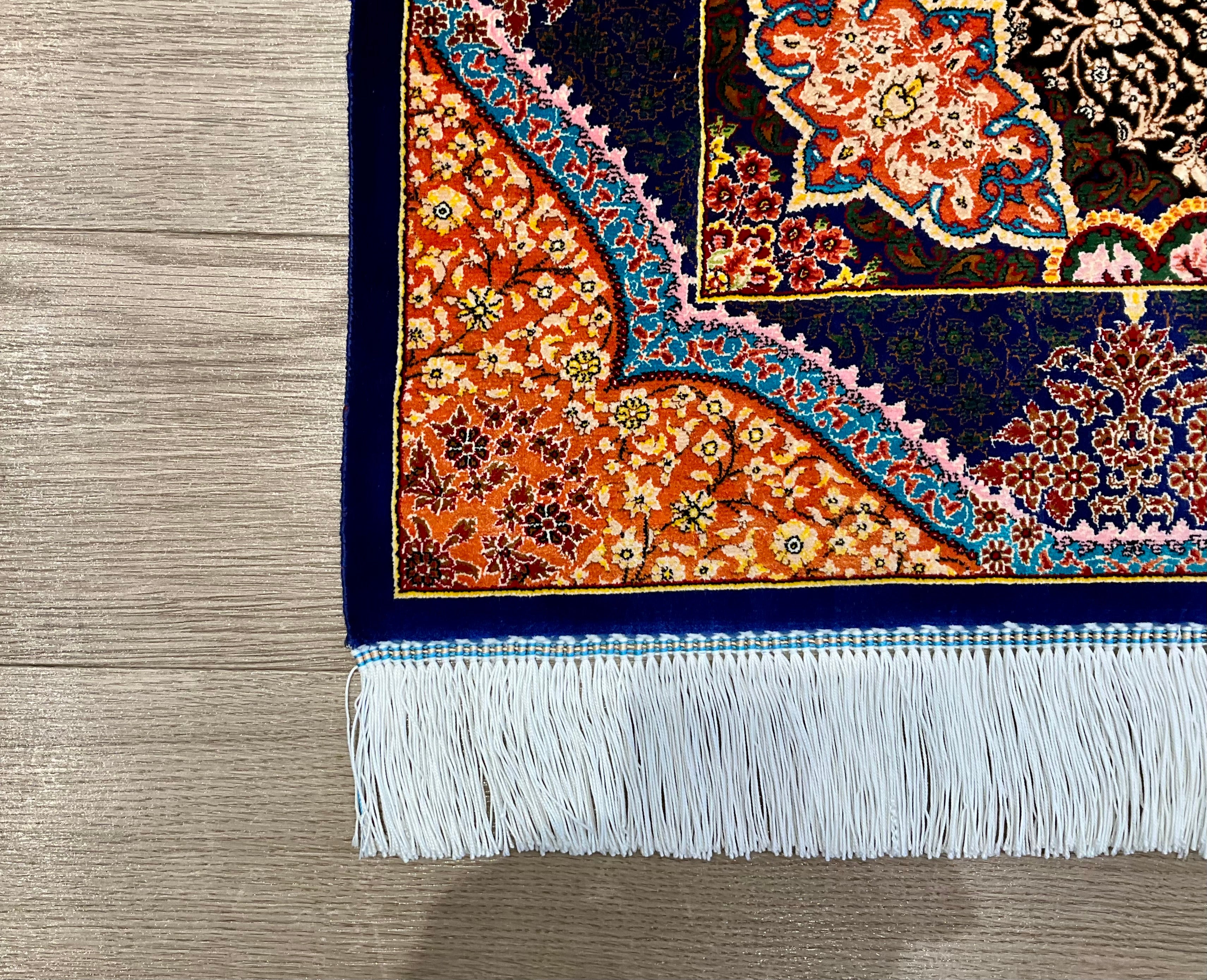 ペルシャンシルク 120cm x 80cm PS10448 – ペルシャ絨毯専門店