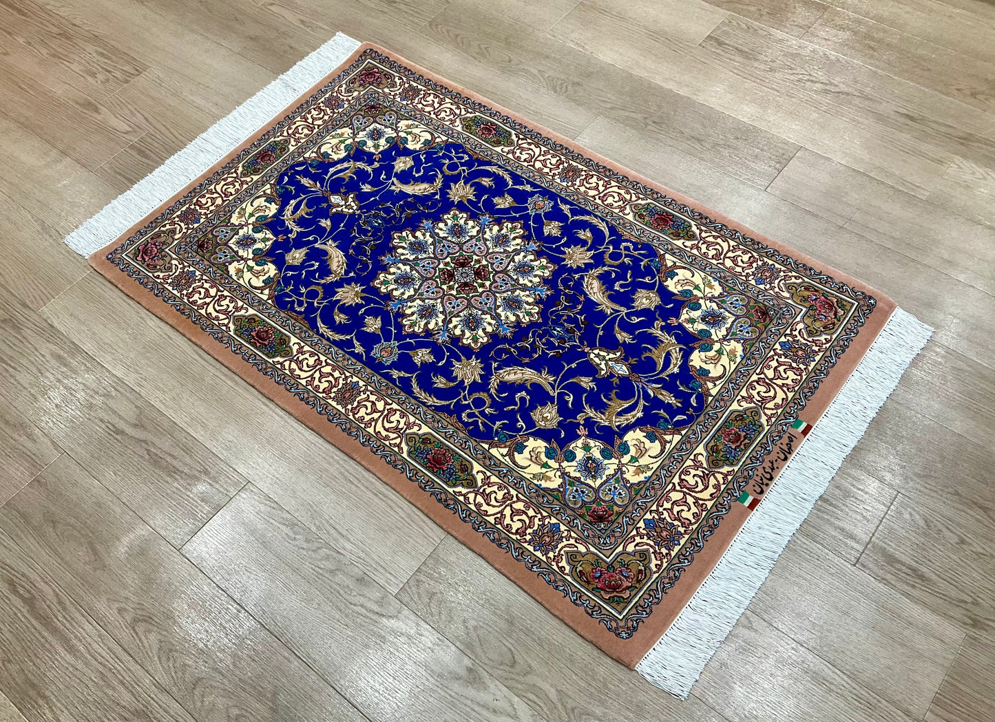 イスファハン アッブディニア工房 130cm x 84cm A22620