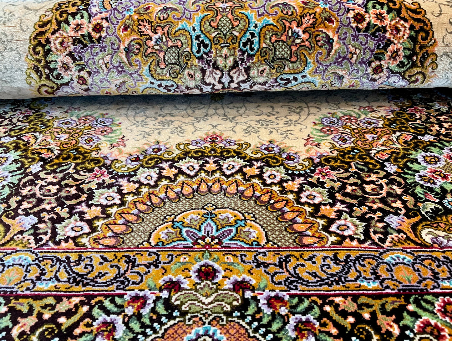 クム メイマリヤン工房 124cm x 82cm A22567