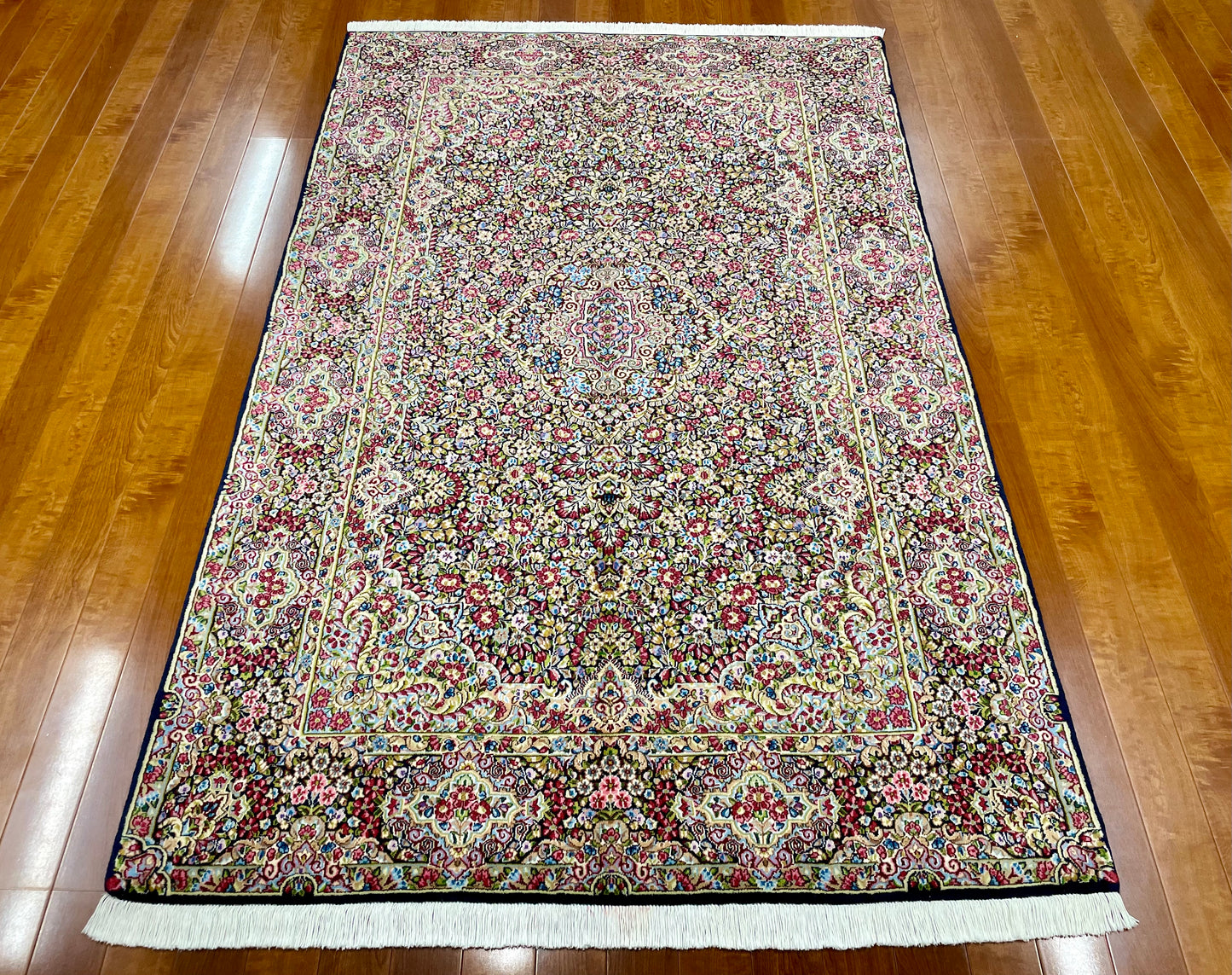【オンライン限定】ケルマン 232cm x 150cm NT10176