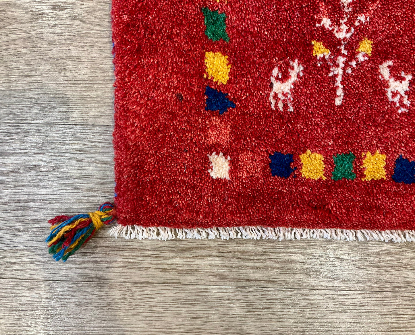 ギャッベ 43cm x 40cm Z490