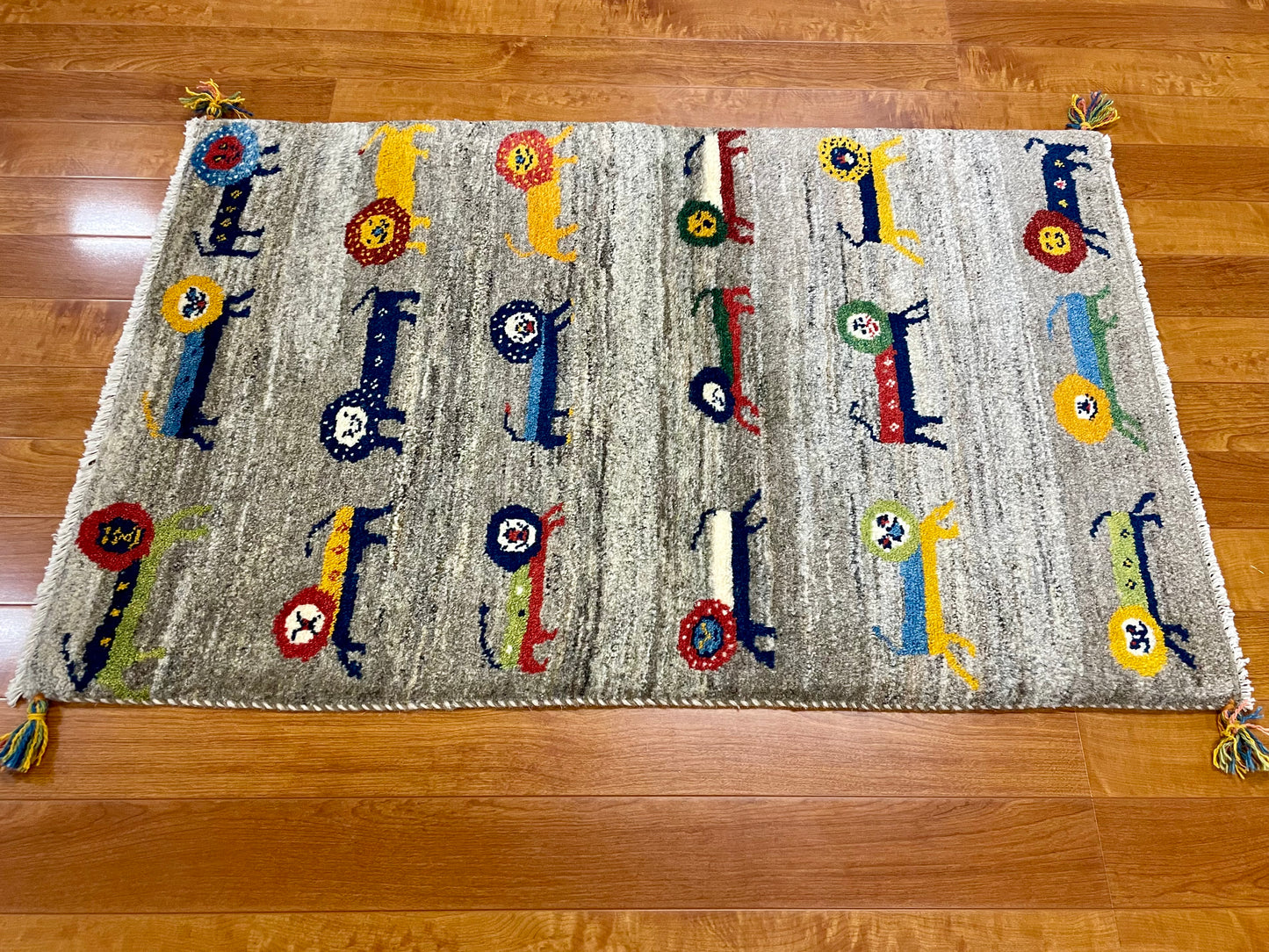 【オンライン限定】ギャッベ 127cm x 85cm RJ8113