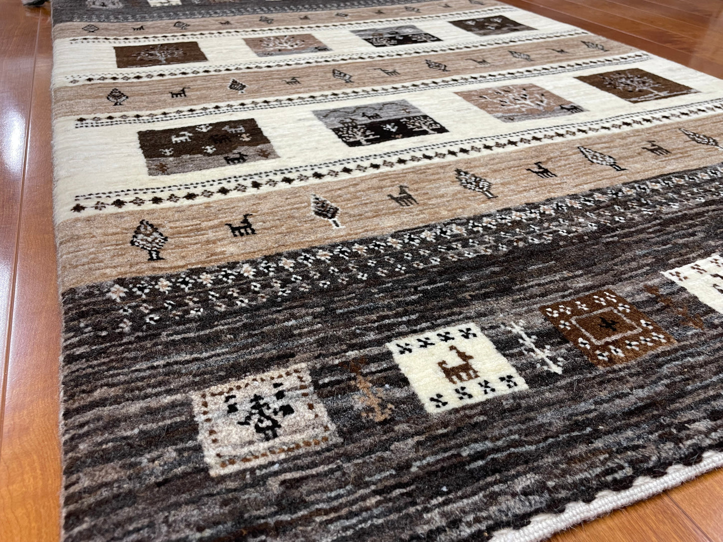 【オンライン限定】カシュクリギャッベ 130cm x 87cm RD13607