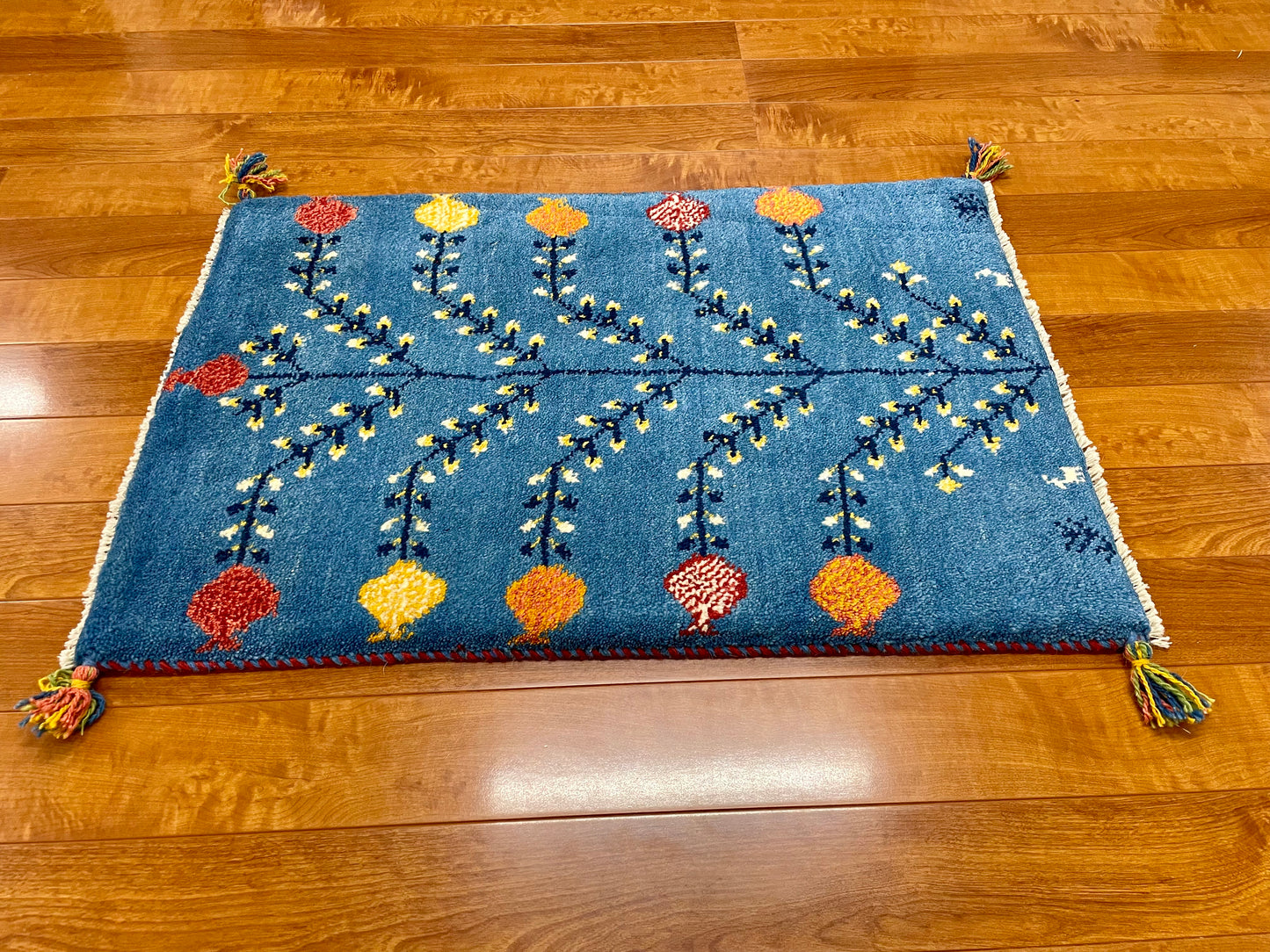 【オンライン限定】ギャッベ 88cm x 60cm RJ5822