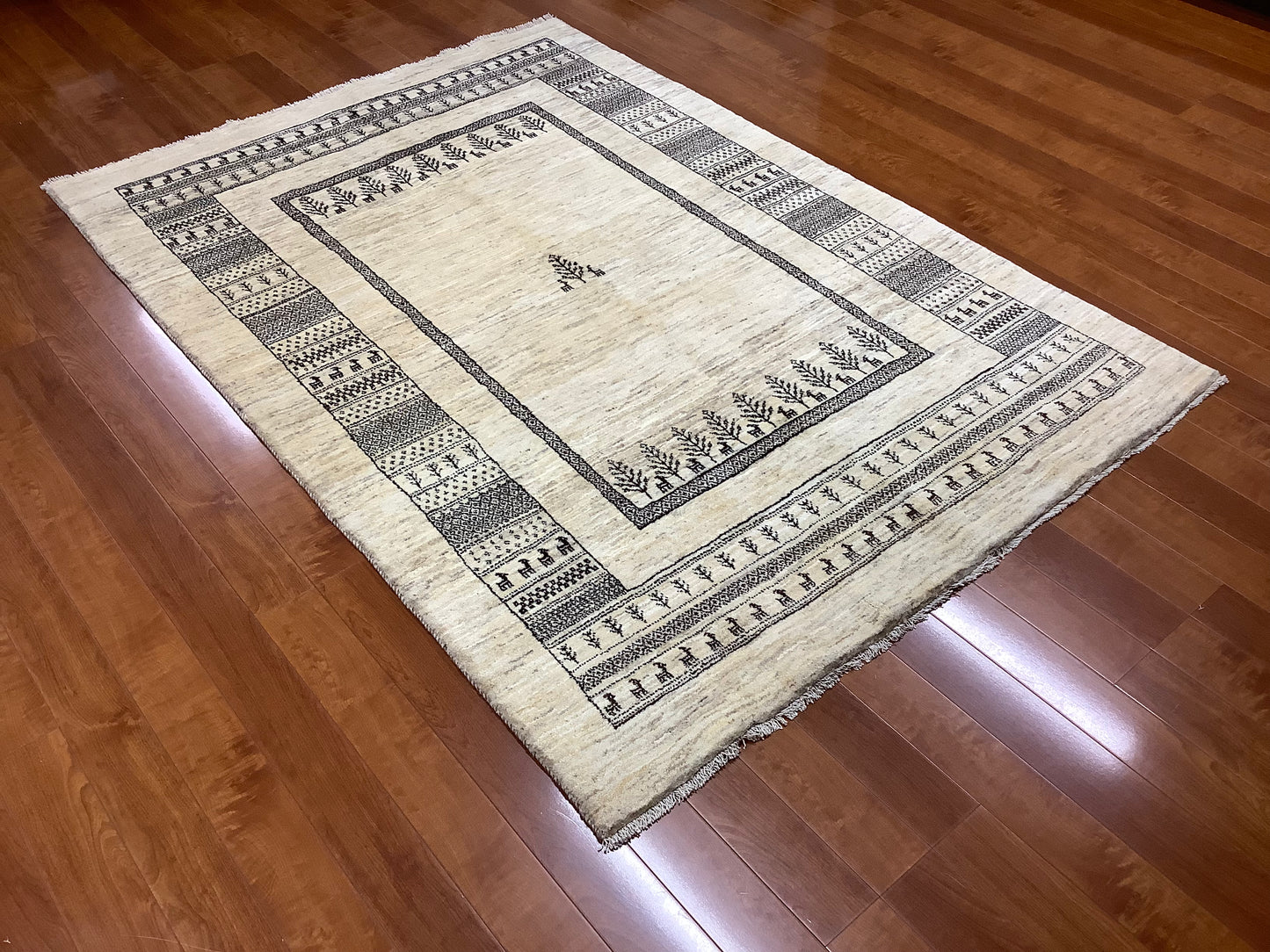 オンライン限定】カシュクリギャッベ 210cm x 150cm RJ11000 オンライン限定】カシュクリギャッベ 210cm x 150cm RJ11000