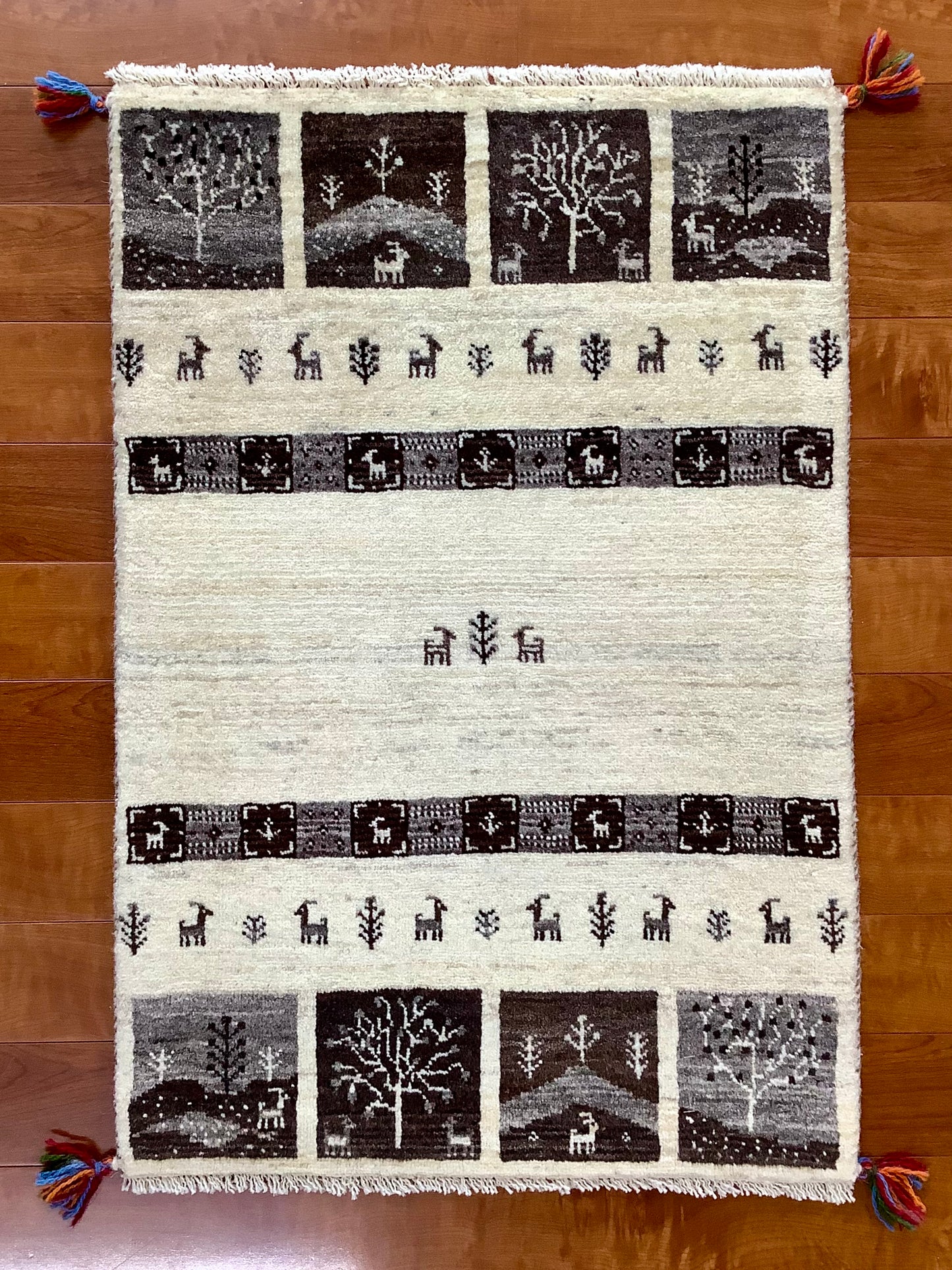 【オンライン限定】カシュクリ 93cm x 63cm RJ3205