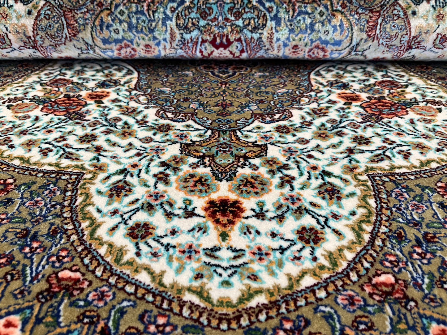 ペルシャンシルク 120cm x 80cm PS9855