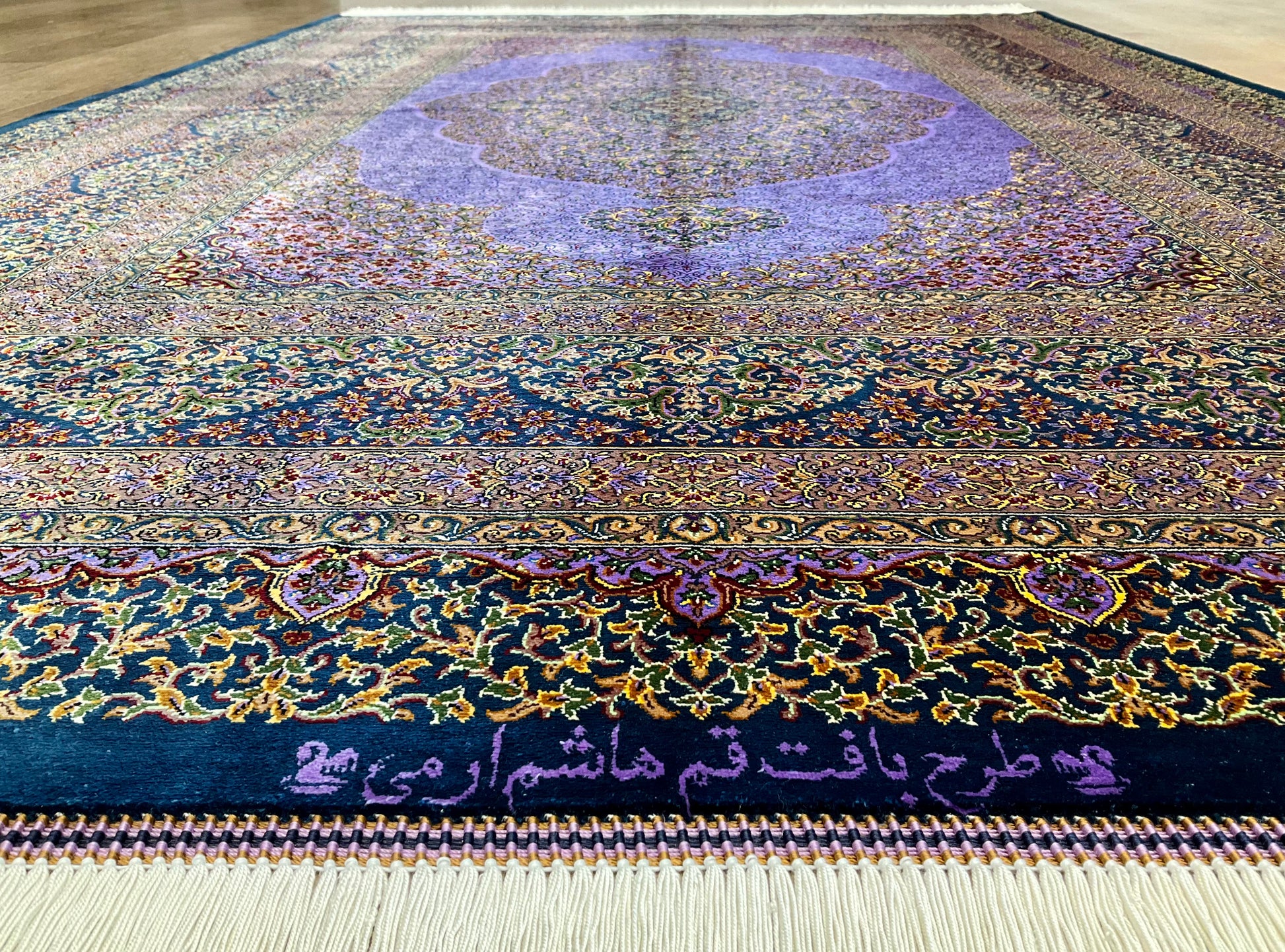 ペルシャ絨毯 クム産 エラミ工房 手織100万ノット シルク 96×150㎝ ペルシャ絨毯 クム産 100万ノット マット ラグ シルク100% 絹