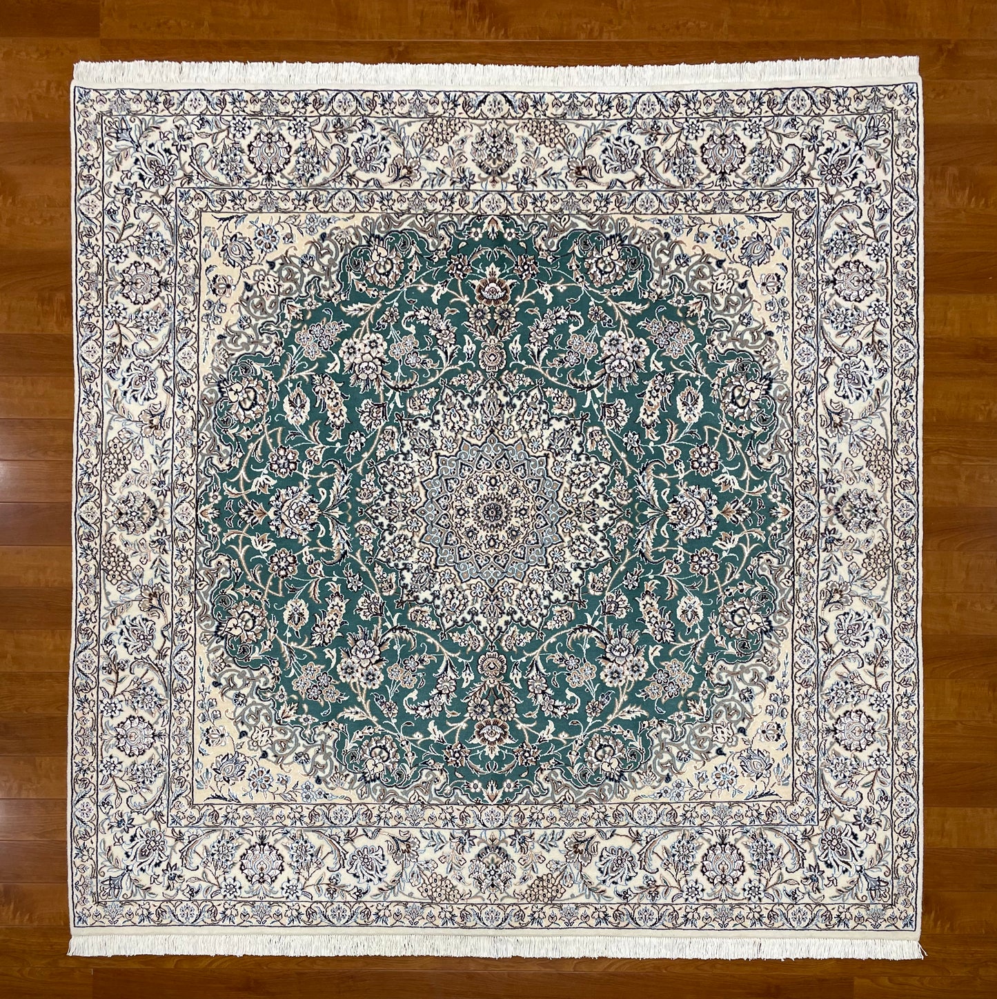 【オンライン限定】ナイン 207cm x 207cm PS5151