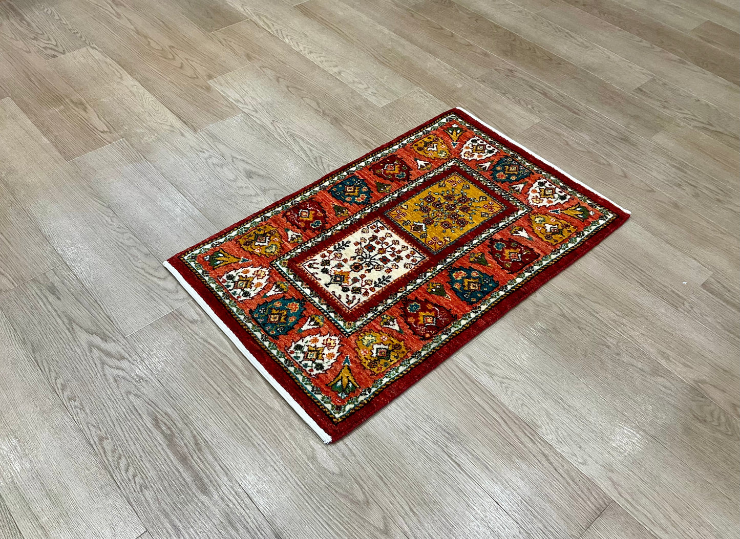 カシュクリギャッベ 91cm x55cm RJ16096