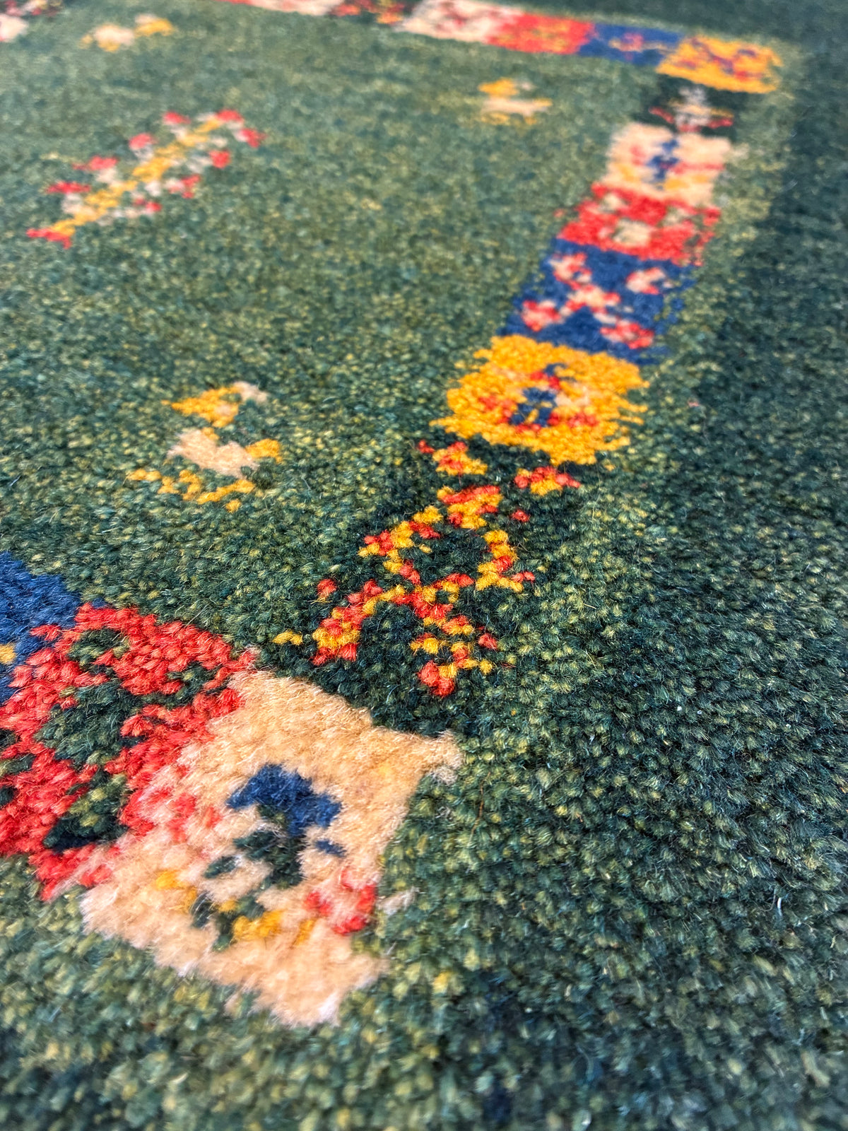 【千葉店】ギャッベ 58cm x 42cm NN20095