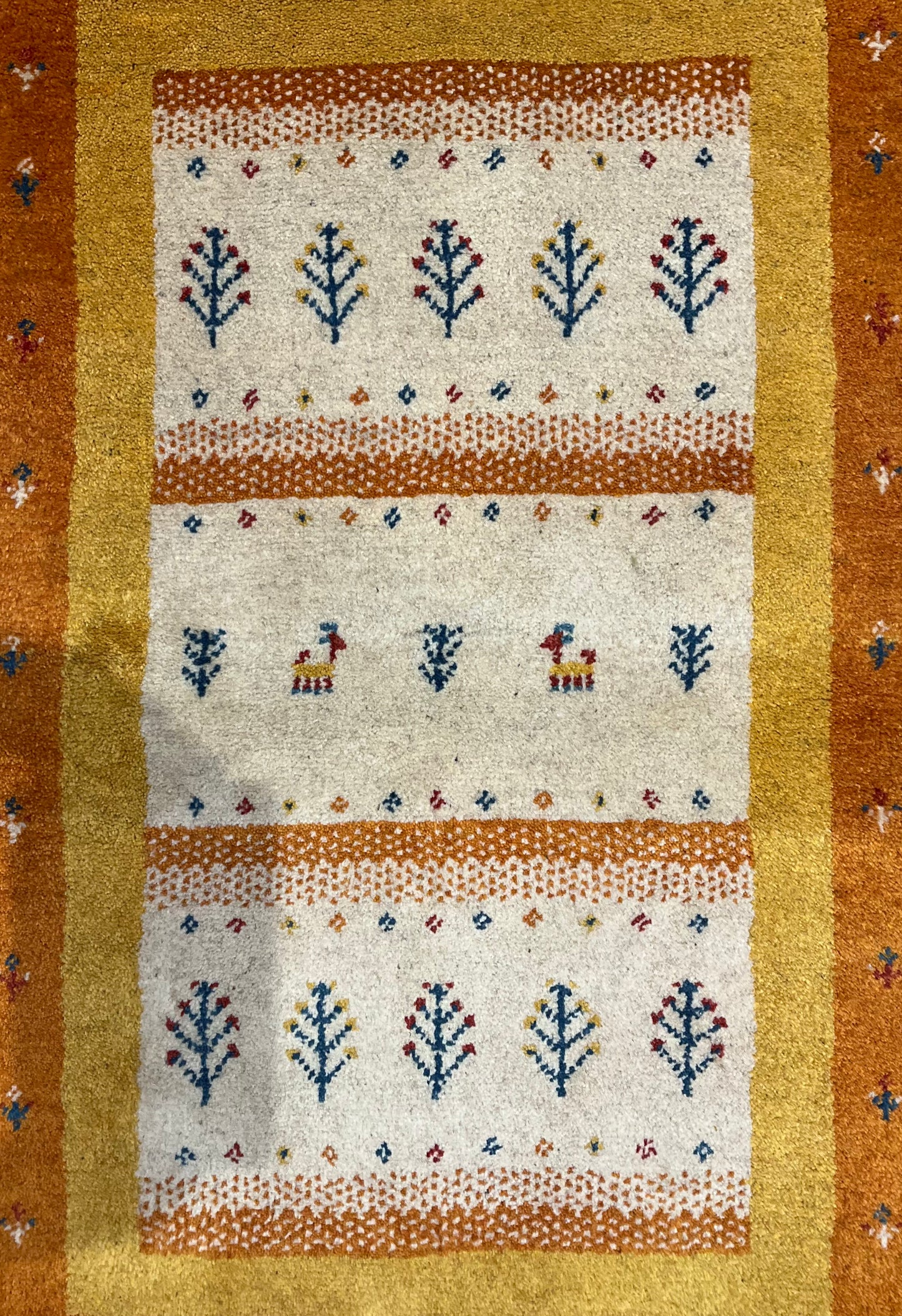 ギャッベ 120cm x 83cm RJ10415