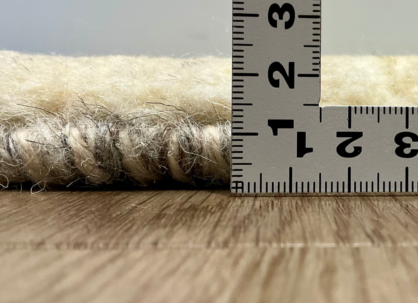 ギャッベ 44cm x 40cm Z1311