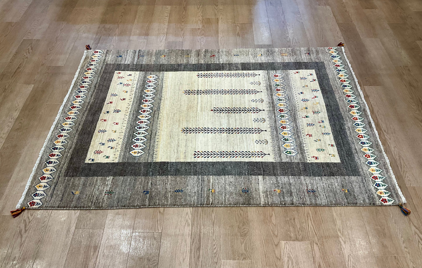 カシュクリギャッベ  210cm x 156cm RJ13172