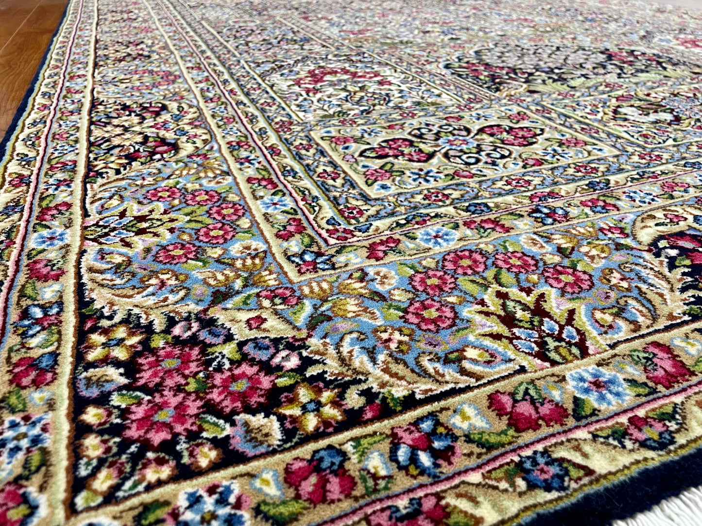 【オンライン限定】ケルマン 238cm x 152cm NT17179