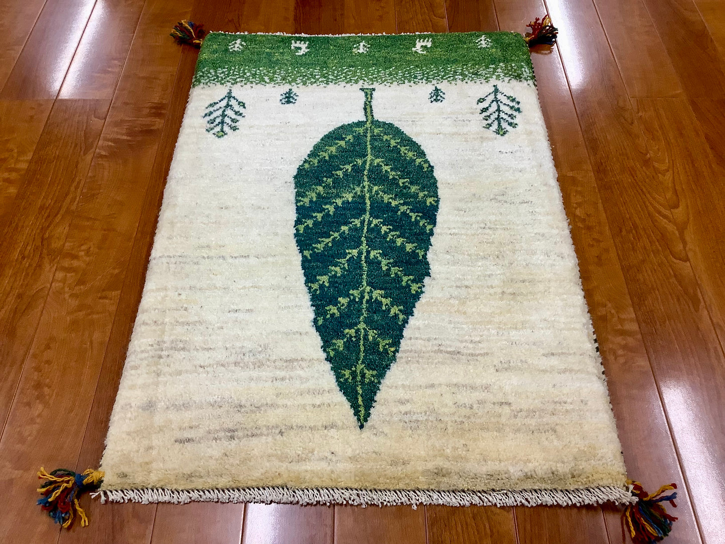 【オンライン限定】ギャッベ 87cm x 63cm RJ13730